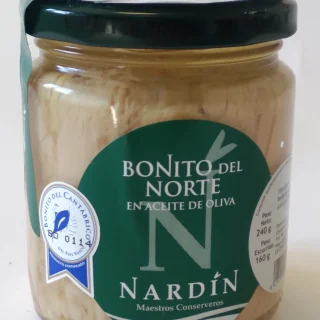 Bonito del Norte Nardín, lomos en bote pequeño.