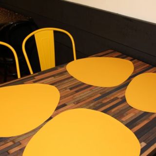 Mantel Individual con forma de Huevo