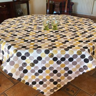 Mantel LONDON resinado ANTIMANCHAS