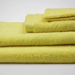 Toallas 100% Algodón Rizo Americano 500 Gramos – Juego Completo Baño (Tocador, Lavabo, Ducha y Sábana) - Serie Palace Amarillo