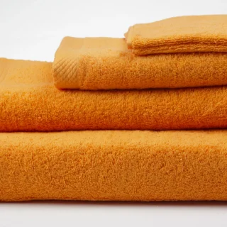 Toallas 100% Algodón Rizo Americano 500 Gramos – Juego Completo Baño (Tocador, Lavabo, Ducha y Sábana) - Serie Palace Naranja