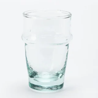 Set de 6 vasos de vidrio reciclado soplado – Beldi