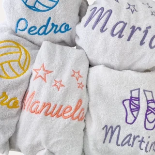 Albornoz con Nombre Personalizado