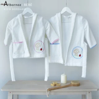 Albornoz Bebé Serie Gael